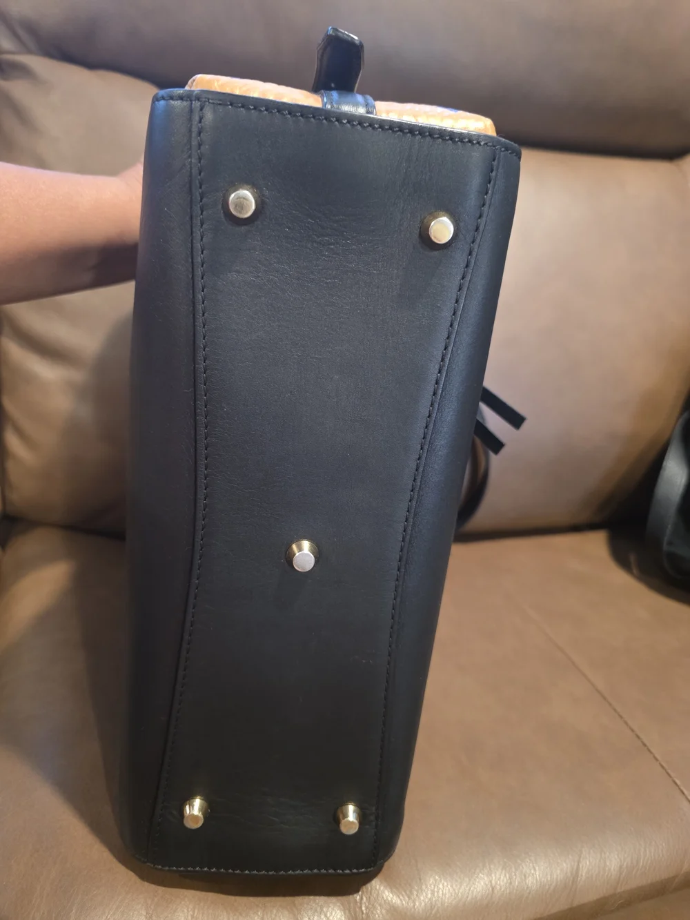 MCM elegant black